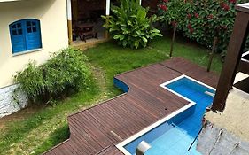Pico das Praias Suites